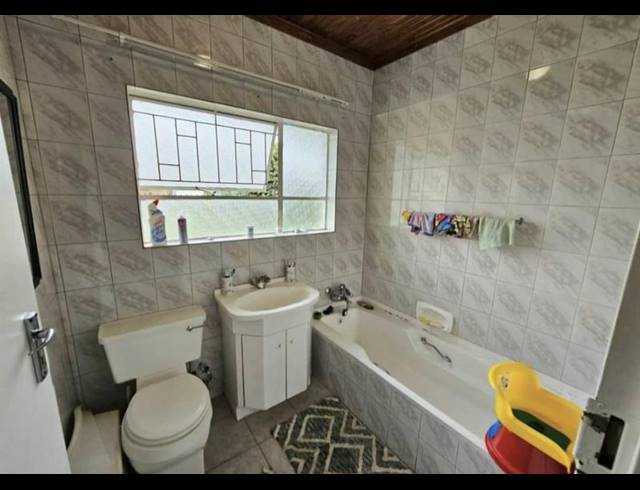 3 BEDROOM HOUSE FOR SALE IN DORANDIA